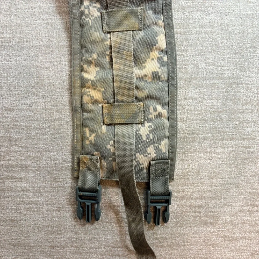US Military MOLLE II ACU Digital Camo Rucksack Shoulder Straps Tactical Gear